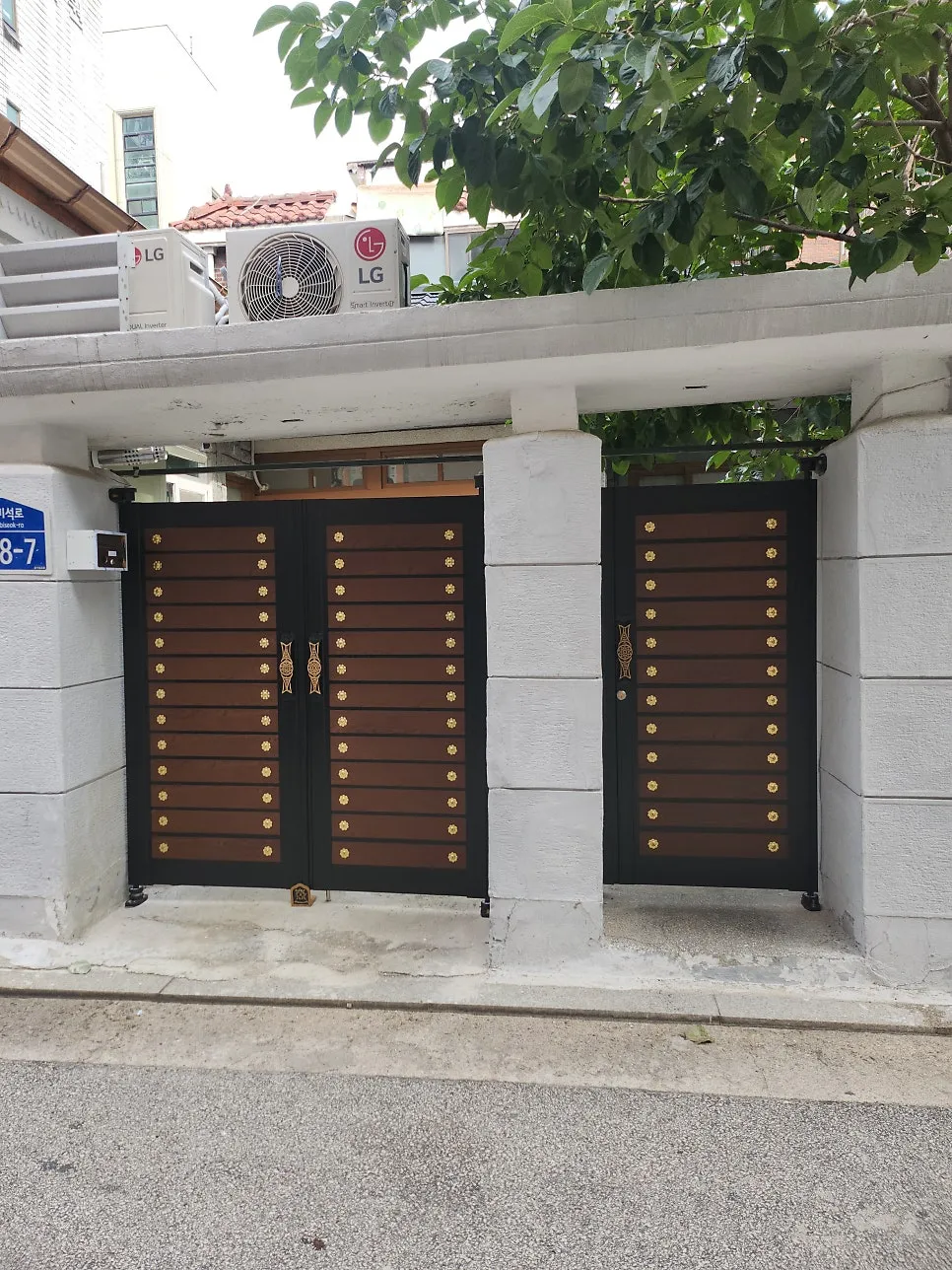 노원구 상계동 연립주택 대문 시공 후